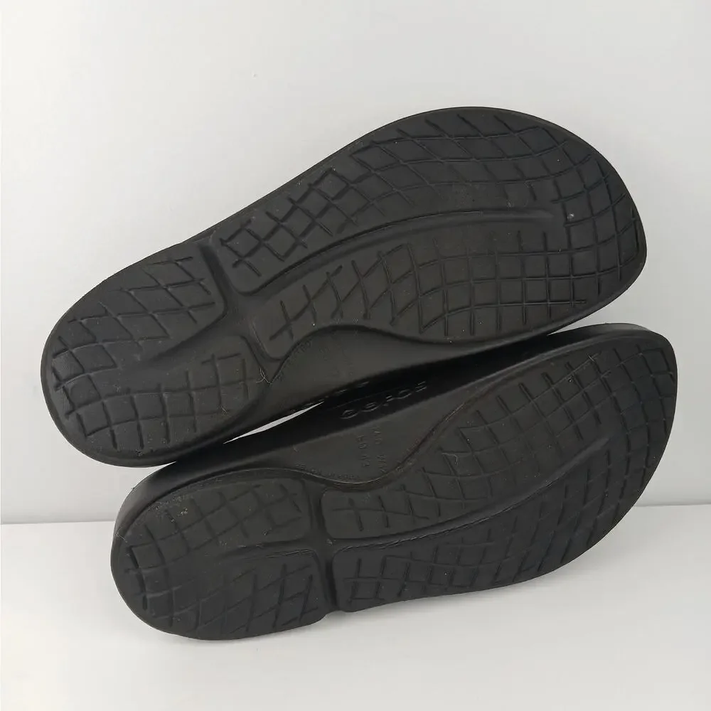 OOFOS Unisex SZ M10 W12 OOahh Slide Sandal In Black